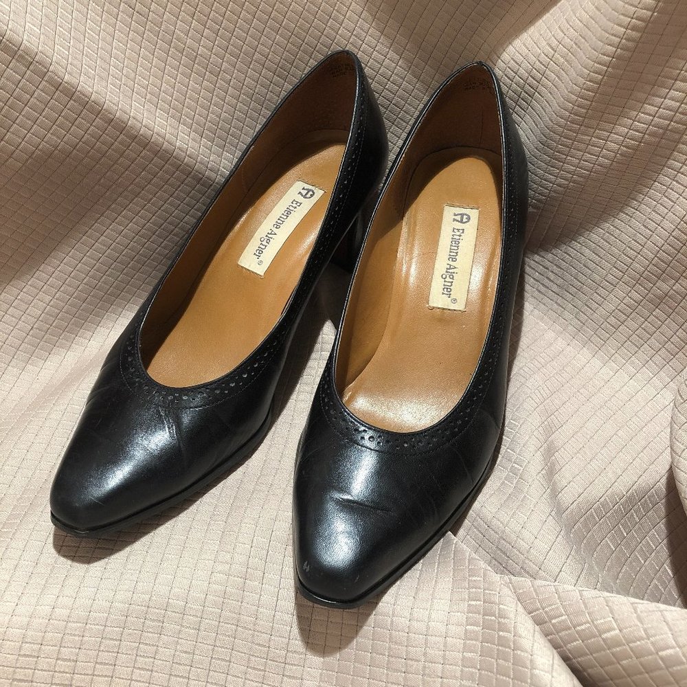 Etienne Aignier black leather pumps, heel 2.5",  m